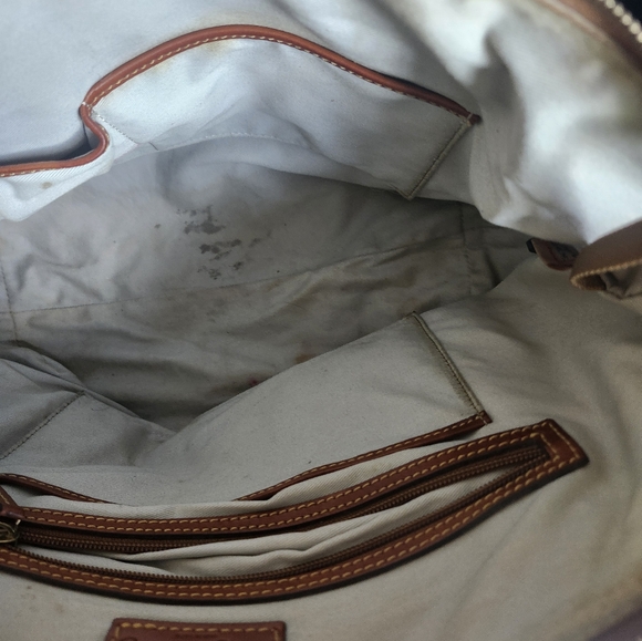 Lightly Used University Of Florida Dooney & Bourke - Picture 7 of 10